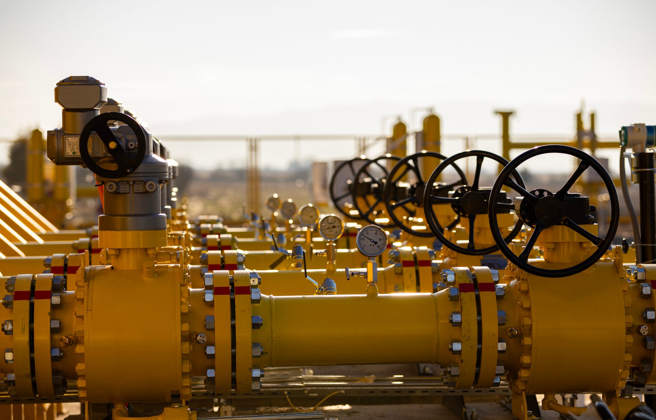 Gas in Italia, il percorso che fa il gas per arrivare in Italia, condutture del gas e interconnessioni degli impianti