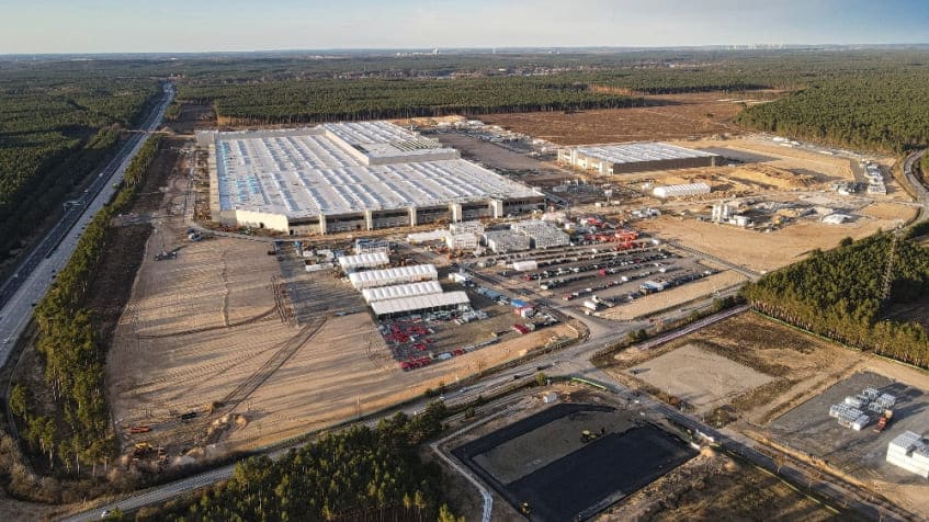 Gigafactory, produzione batterie auto elettriche