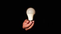 M_Illumino-di-meno-giornata-nazionale-risparmio-energetico-e-degli-stili-di-vita-sostenibili