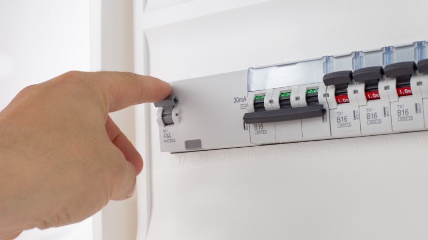 Come funziona il salvavita magnetotermico, quadro elettrico