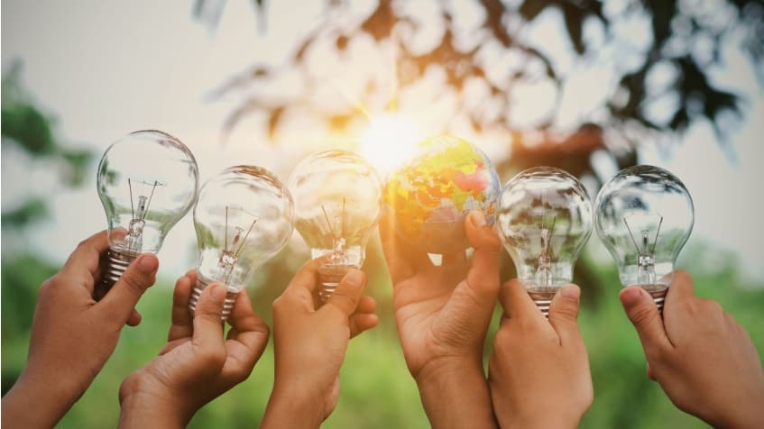 Cos'è l'energia elettrica spiegata ai bambini, esempi semplici e divertenti