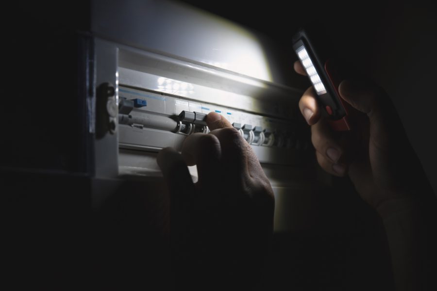 Qual è il preavviso per l'interruzione di energia elettrica?